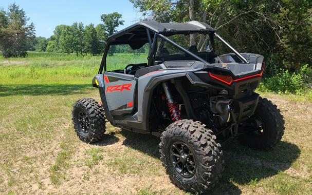 2026 Polaris RZR XP 1000 ULTIMATE STEALTH GRAY