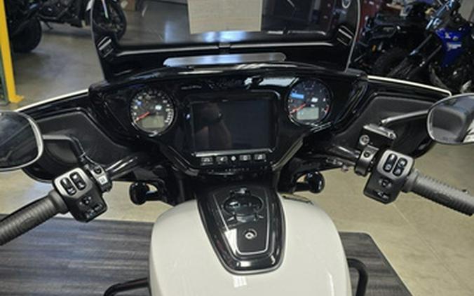 2026 Indian CHIEFTAIN POWERPLUS DARK HORSE + 112 PACKAGE