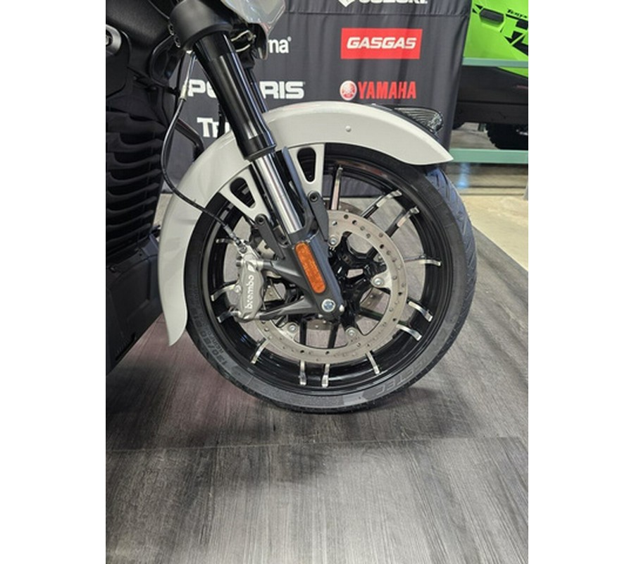 2026 Indian CHIEFTAIN POWERPLUS DARK HORSE + 112 PACKAGE