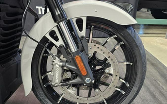 2026 Indian CHIEFTAIN POWERPLUS DARK HORSE + 112 PACKAGE