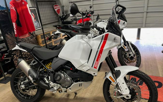 2025 Ducati DesertX 937