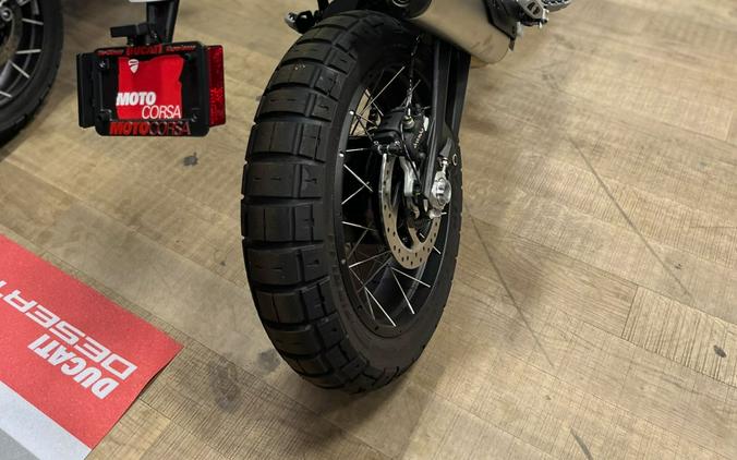 2025 Ducati DesertX 937