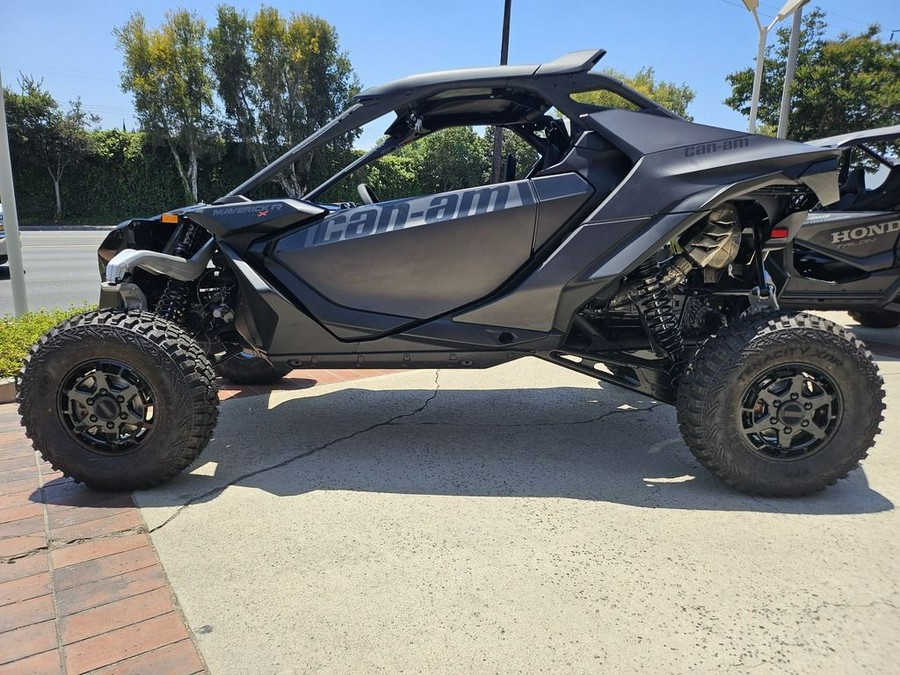 2024 Can-Am™ Maverick R X rs