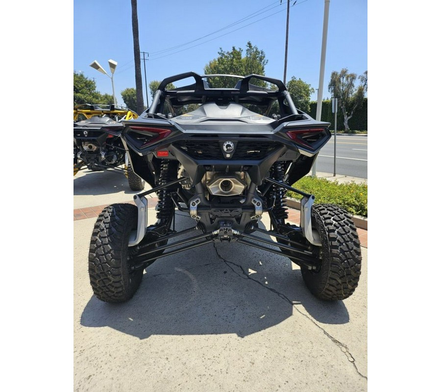 2024 Can-Am™ Maverick R X rs