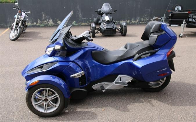 2012 CAN-AM SPYDER RT