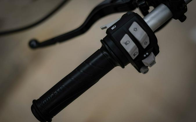 2024 Ducati Scrambler Icon