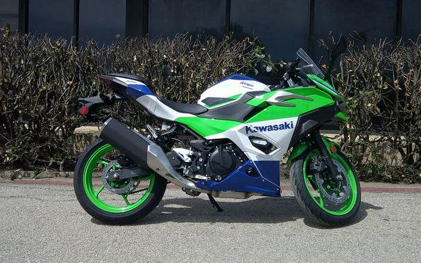 2024 Kawasaki Ninja 500 Review [14 Fast Facts]