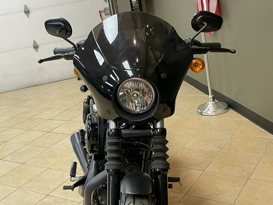 2022 Harley-Davidson Sportster® Iron 883™