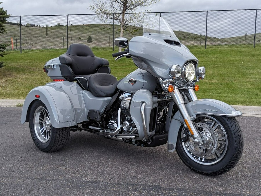 2024 Harley-Davidson Tri Glide Ultra Billiard Gray
