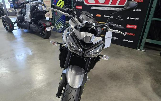 2024 Triumph STREET TRIPLE 765 R