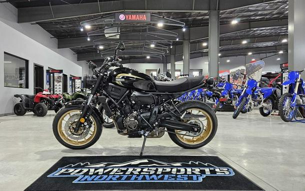 2025 Yamaha XSR 700