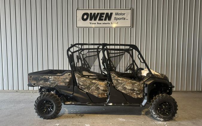 2025 Honda Pioneer 1000-6 Deluxe Crew