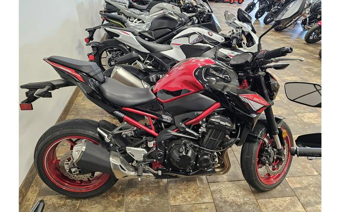 2024 ZR900 ABS - Kawasaki