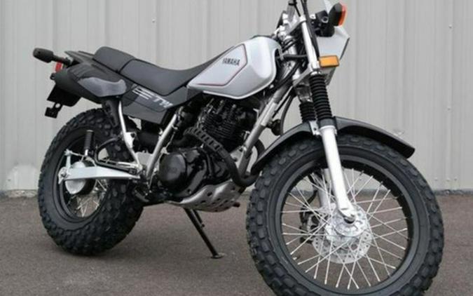 2027 Yamaha TW200V1