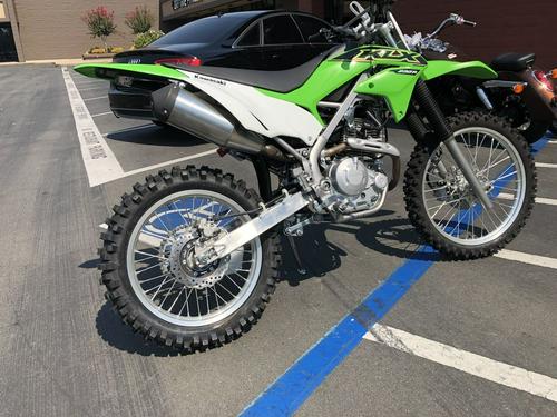 2021 Kawasaki KLX230R S Review (20 Fast Facts for Trail Bike Riders)