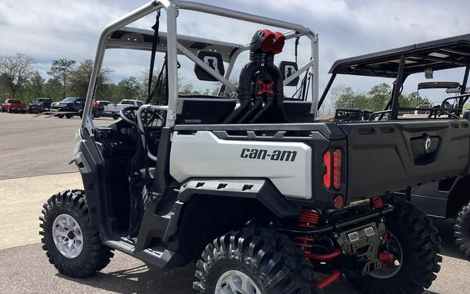 2024 Can-Am™ Defender X mr HD10