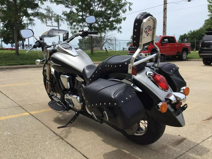 2016 Kawasaki Vulcan® 900 Classic LT