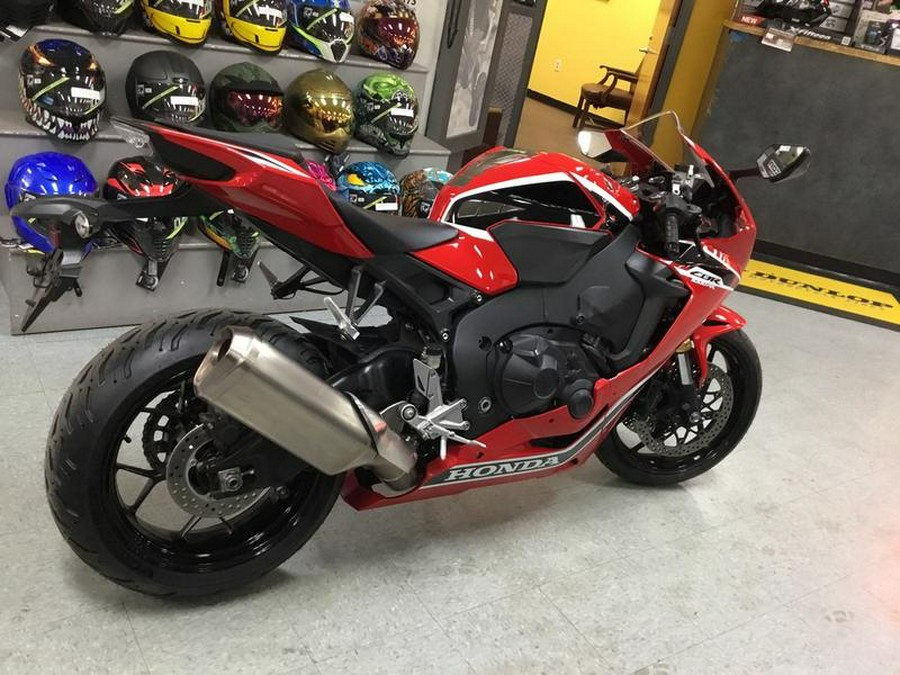 2017 Honda® CBR1000RR