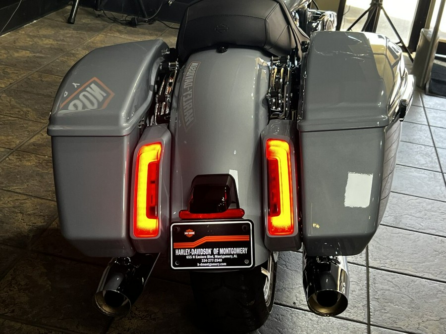 2025 Harley-Davidson Road Glide® Billiard Gray