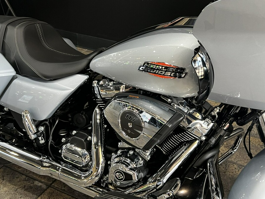 2025 Harley-Davidson Road Glide® Billiard Gray