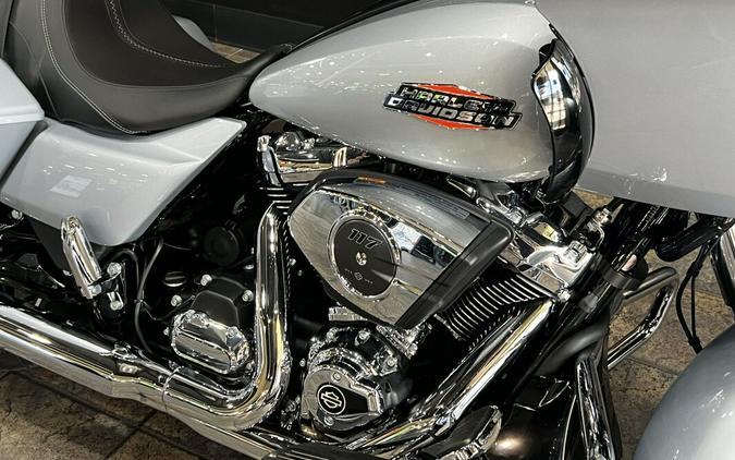 2025 Harley-Davidson Road Glide® Billiard Gray