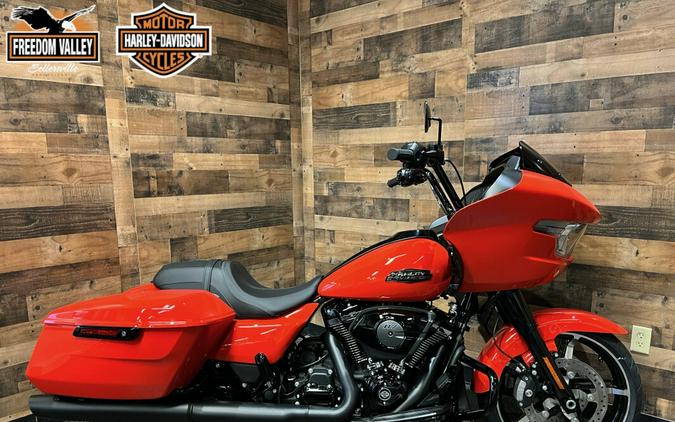 2026 Harley-Davidson® Road Glide® Blood Orange - Black Trim FLTRX