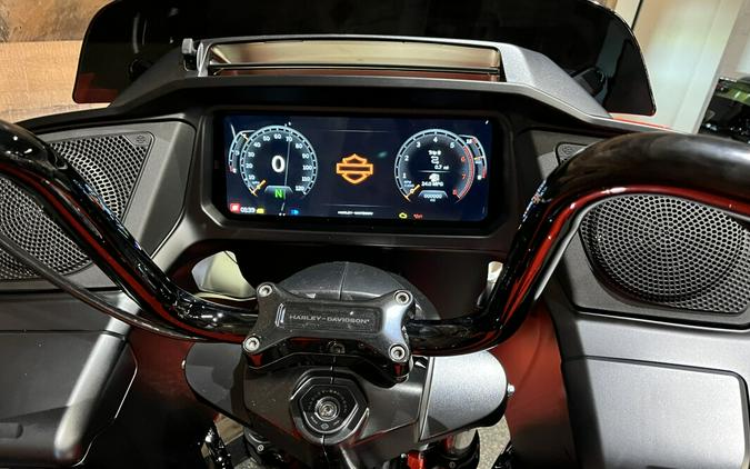 2026 Harley-Davidson® Road Glide® Blood Orange - Black Trim FLTRX