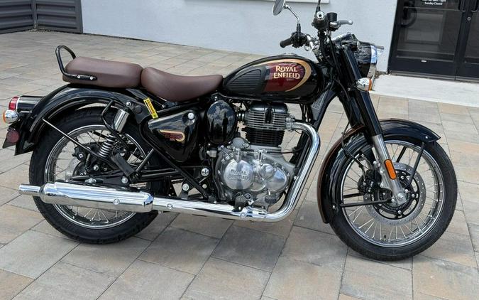 2024 Royal Enfield Classic 350 Halcyon Black