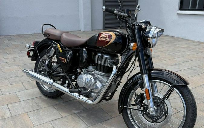 2024 Royal Enfield Classic 350 Halcyon Black