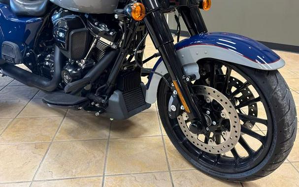 2023 Harley-Davidson® FLRT - Freewheeler®