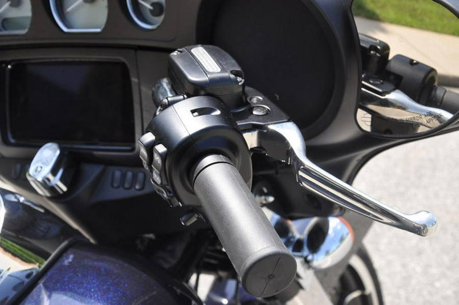 2020 Harley-Davidson® FLHX - Street Glide®