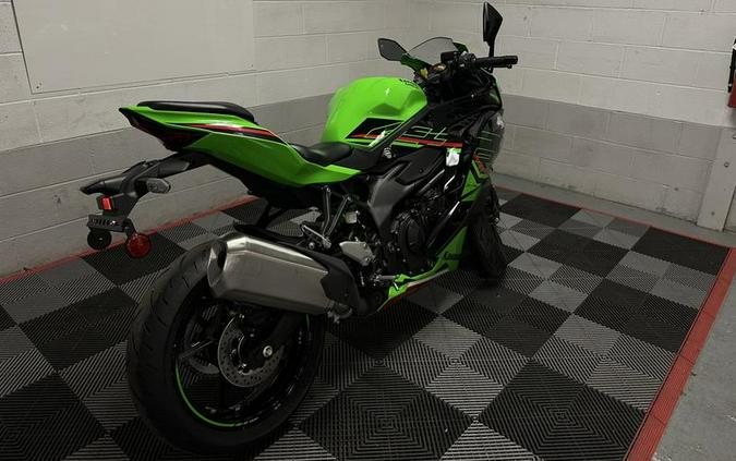 2024 Kawasaki Ninja ZX-4RR KRT Edition ABS