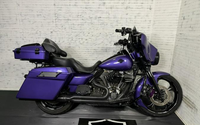 2008 Harley-Davidson Street Glide® w/ Custom Paint, Custom Wheels, Tour Pack, & D&D 2-1!