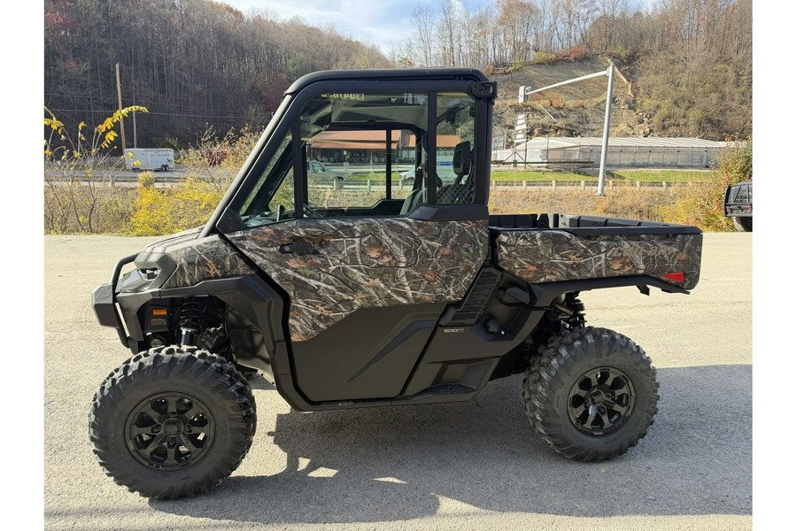 2026 Can-Am Defender XT CAB HD11