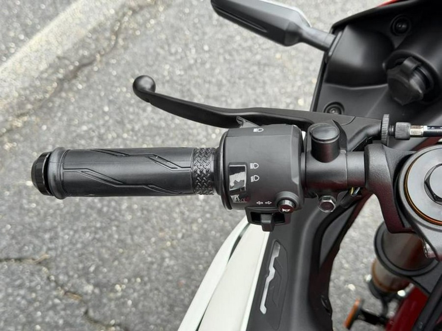 2026 Yamaha YZF-R3 70th Anniversary Edition