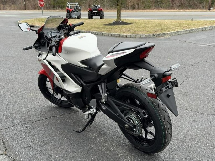 2026 Yamaha YZF-R3 70th Anniversary Edition