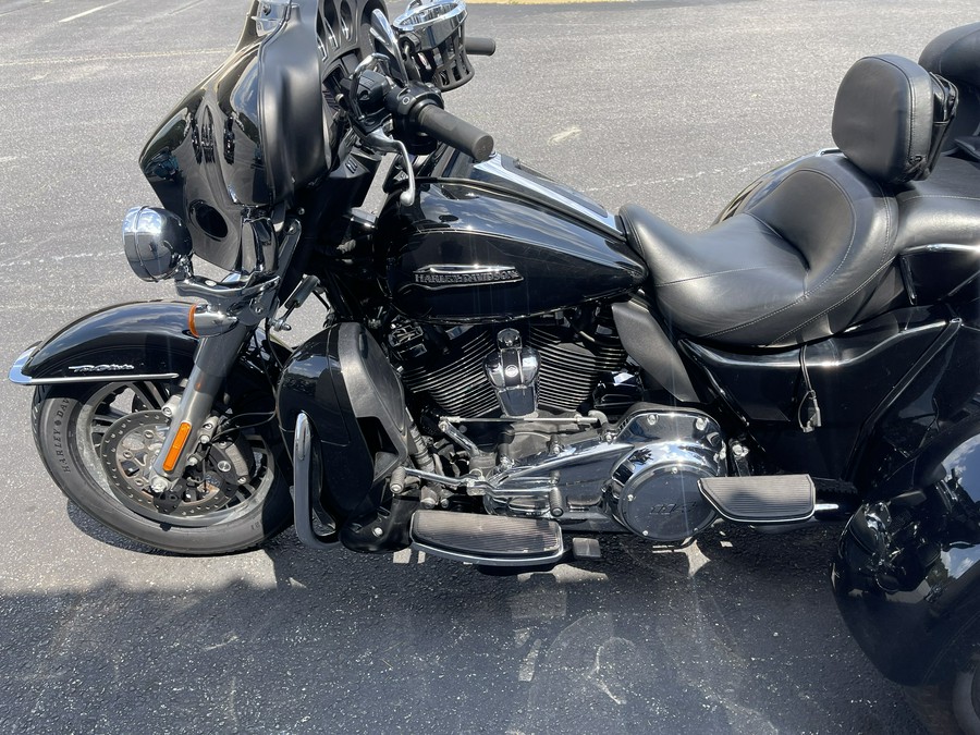 2019 Harley-Davidson Tri Glide® Ultra