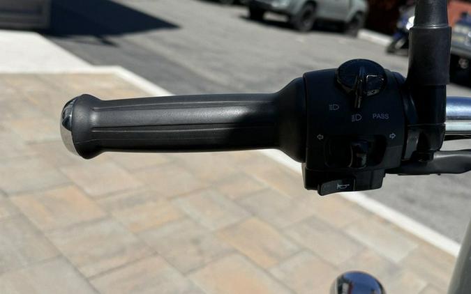 2024 Royal Enfield Classic 350 Halcyon Grey