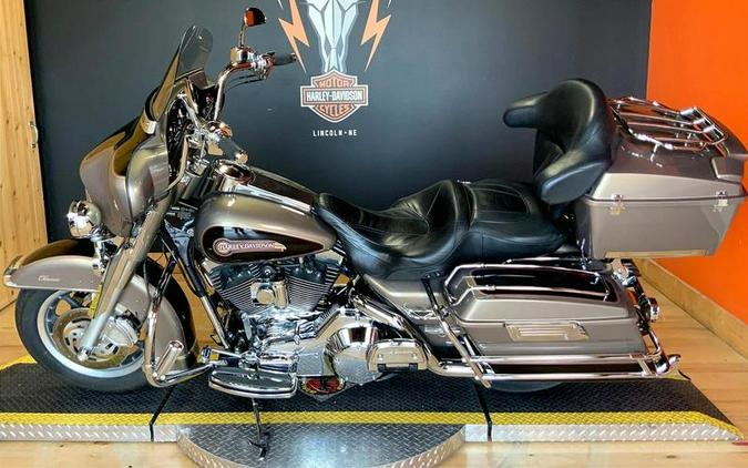 2005 Harley-Davidson® FLHTC-I