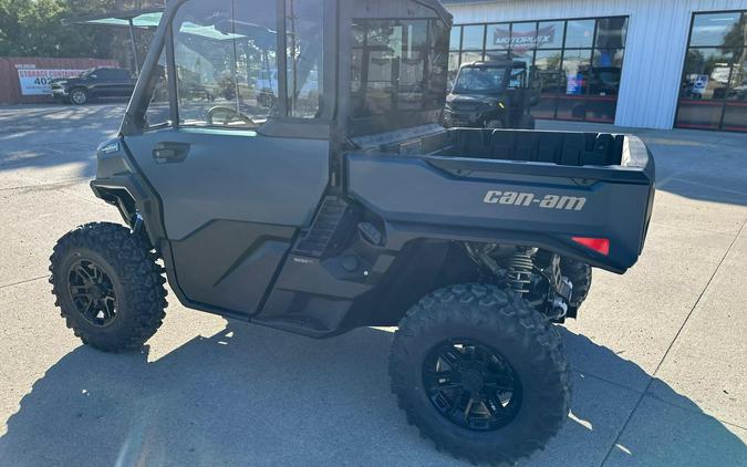 2026 Can-Am Defender Limited HD11