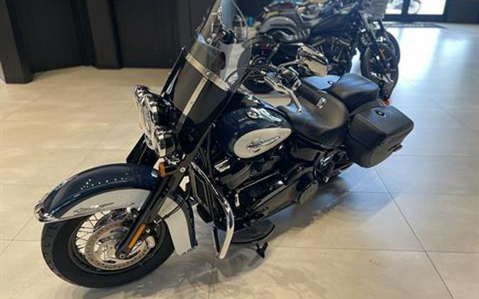 2019 Harley-Davidson Heritage Classic 114