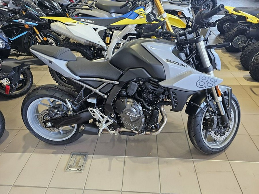 2024 Suzuki GSX-8S