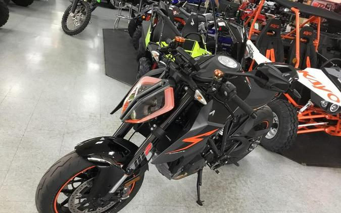 2018 KTM 1290 Super Duke R