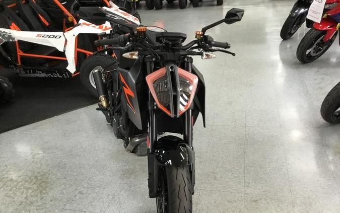 2018 KTM 1290 Super Duke R