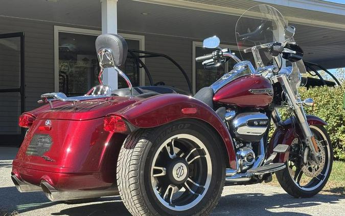 2017 Harley-Davidson® FLRT - Freewheeler®