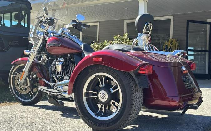 2017 Harley-Davidson® FLRT - Freewheeler®