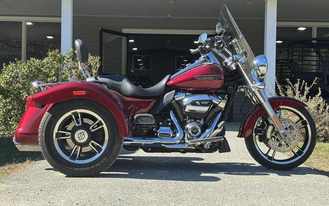 2017 Harley-Davidson® FLRT - Freewheeler®