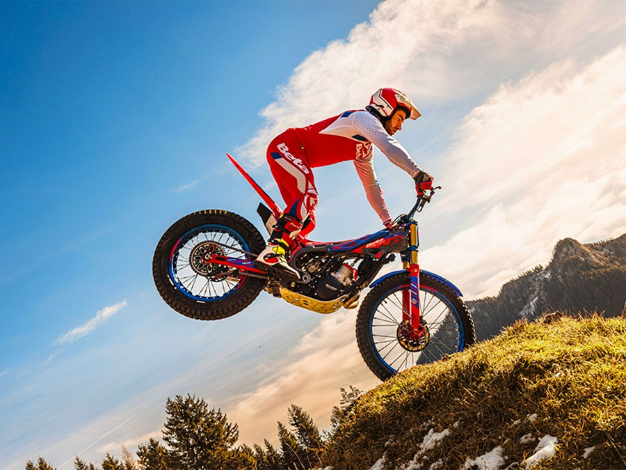 2025 BETA Evo Factory 200