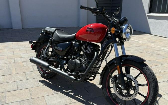 2024 Royal Enfield Meteor 350 Fireball Red