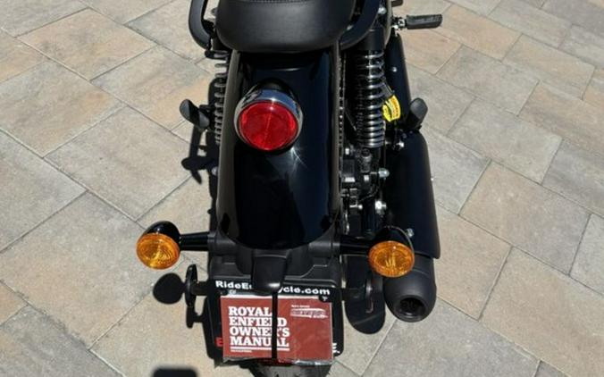 2024 Royal Enfield Meteor 350 Fireball Red